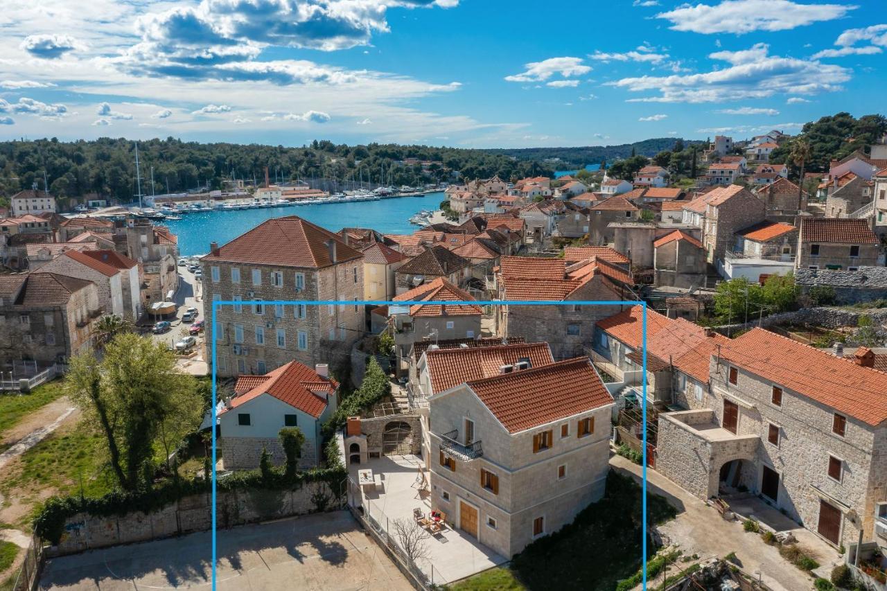 Luxury Stone Villa Nevija 2022 Private Villa Milna  Exterior photo