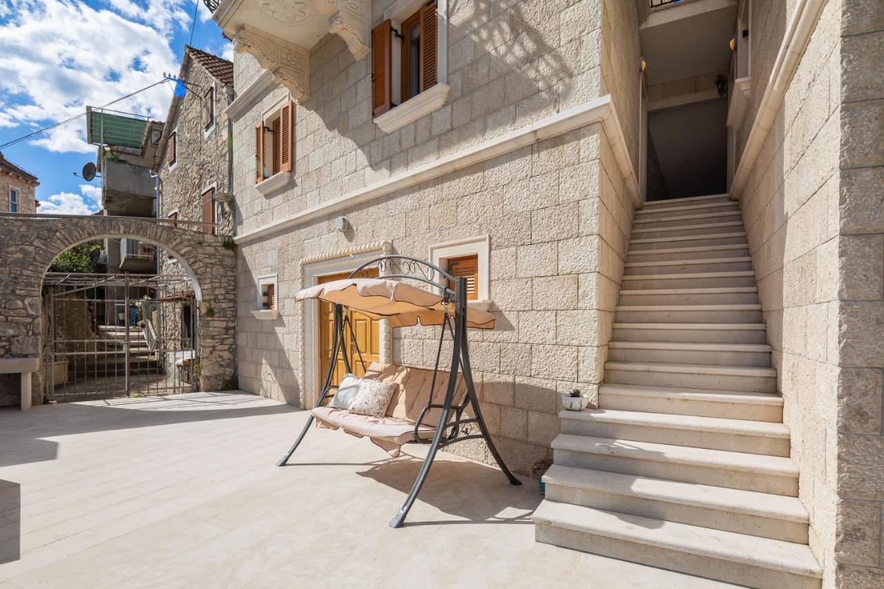 Luxury Stone Villa Nevija 2022 Private Villa Milna  Exterior photo