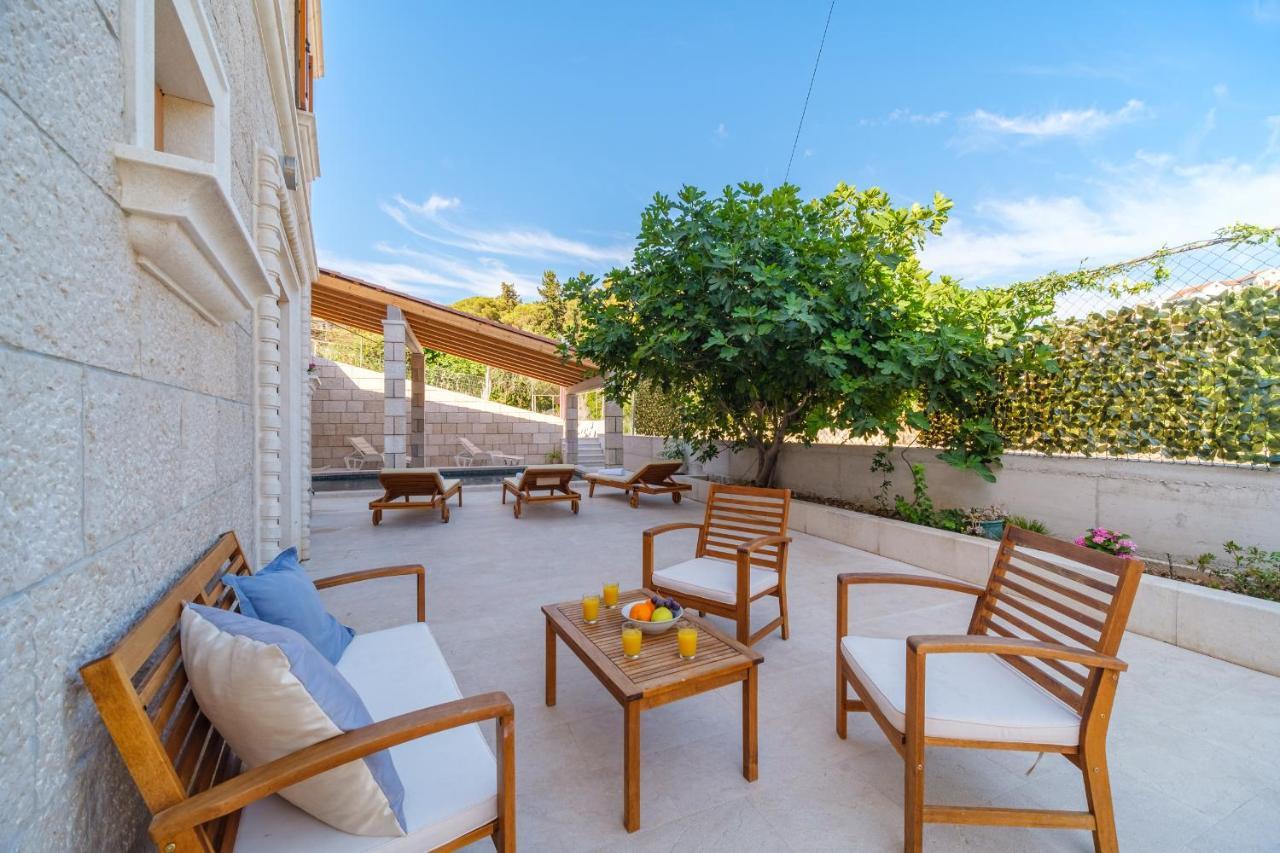 Luxury Stone Villa Nevija 2022 Private Villa Milna  Exterior photo