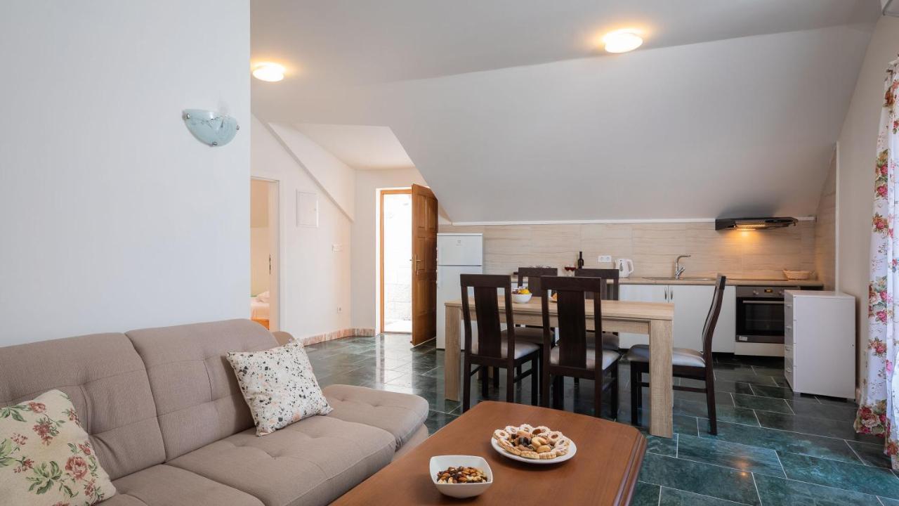 Luxury Stone Villa Nevija 2022 Private Villa Milna  Room photo