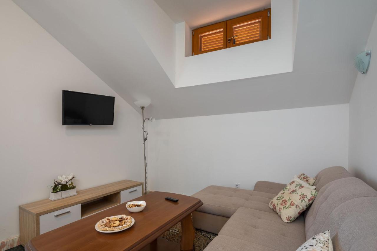 Luxury Stone Villa Nevija 2022 Private Villa Milna  Room photo