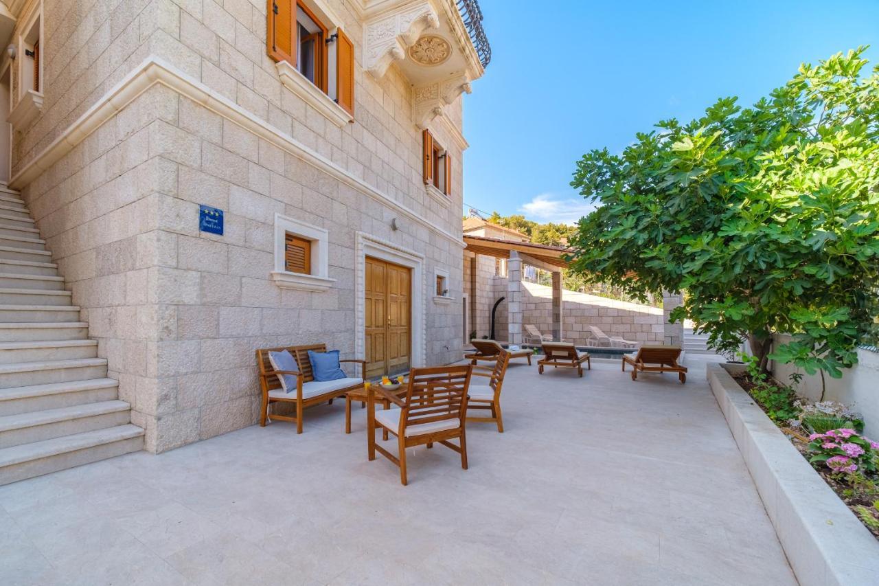Luxury Stone Villa Nevija 2022 Private Villa Milna  Exterior photo