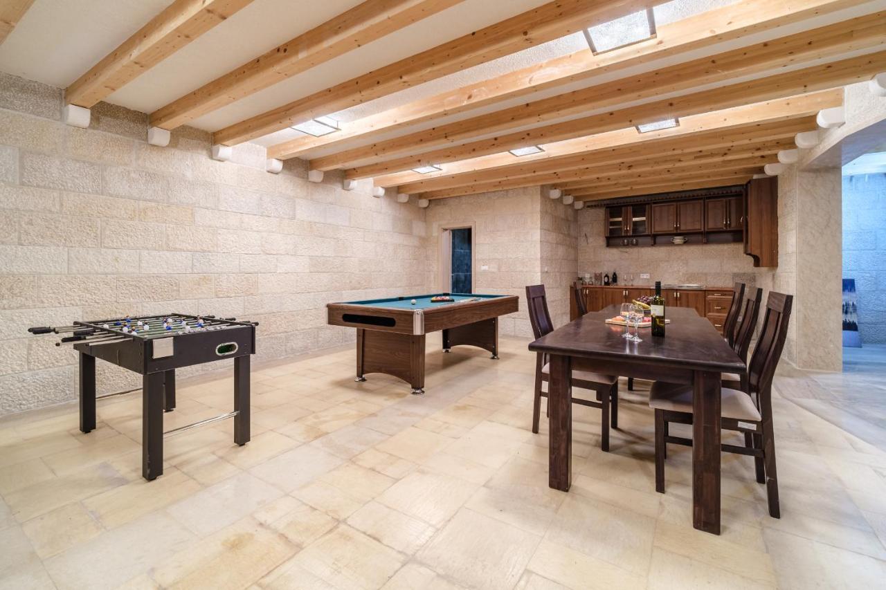 Luxury Stone Villa Nevija 2022 Private Villa Milna  Exterior photo
